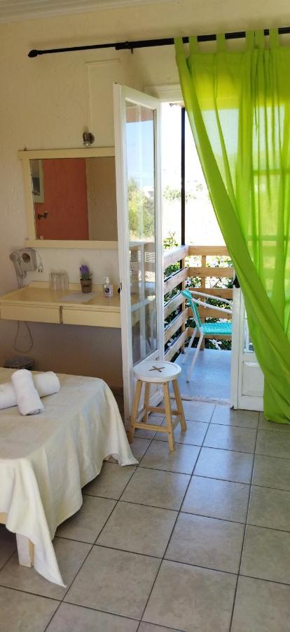 Cleo 250m From The Beach 2* Malia (Crete)
